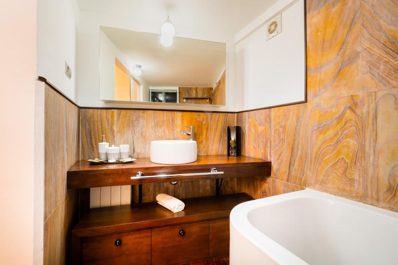 דירות סביליה Stylish Loft Duplex - Alameda מראה חיצוני תמונה