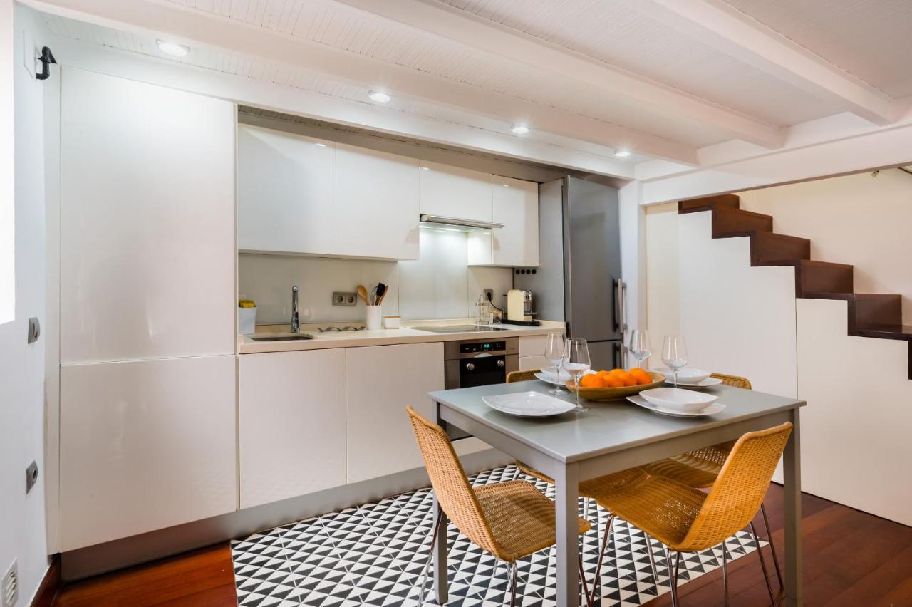 דירות סביליה Stylish Loft Duplex - Alameda מראה חיצוני תמונה